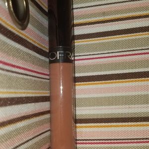 Ofra lippie